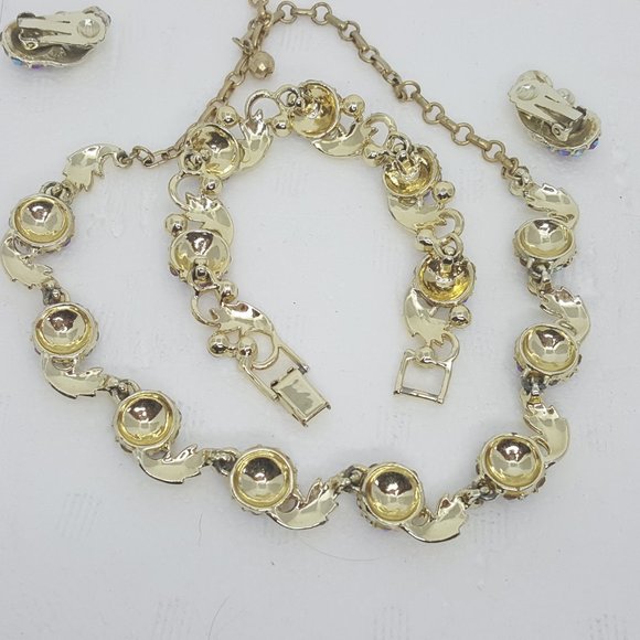 Vtg. Raspberry Rhinestone Set - Picture 12 of 16